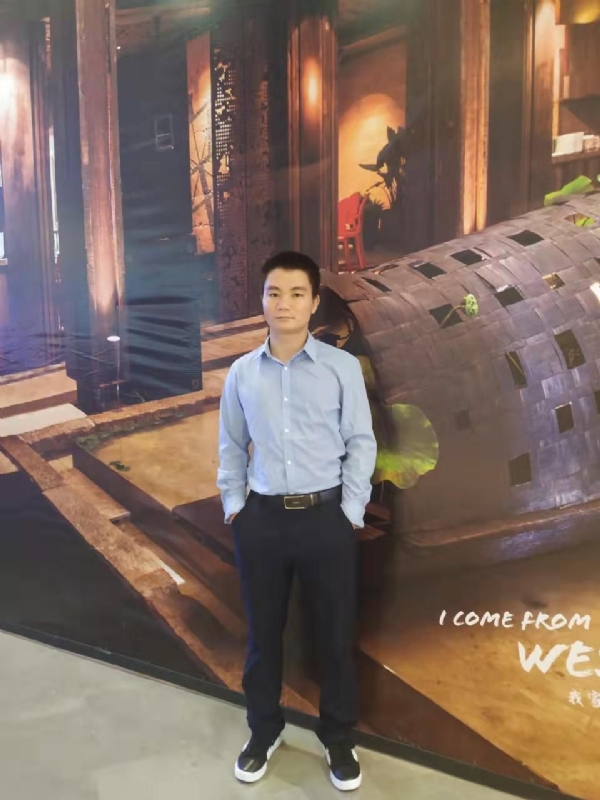 梧桐枫叶的第一张照片--认干亲服务网