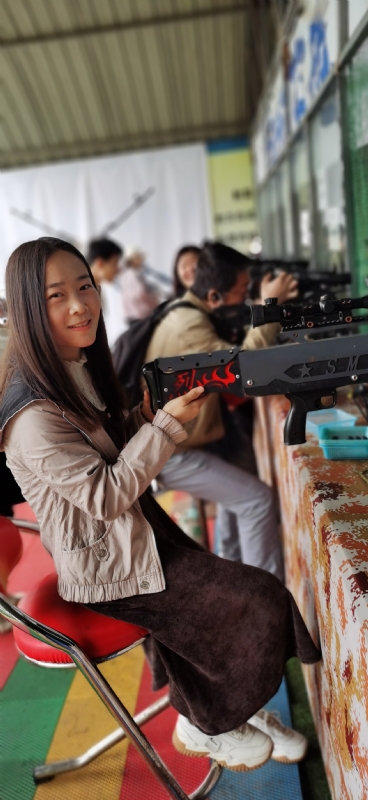 颜如玉的第一张照片--认干亲服务网