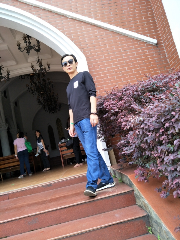 易进的第二张照片--认干亲服务网