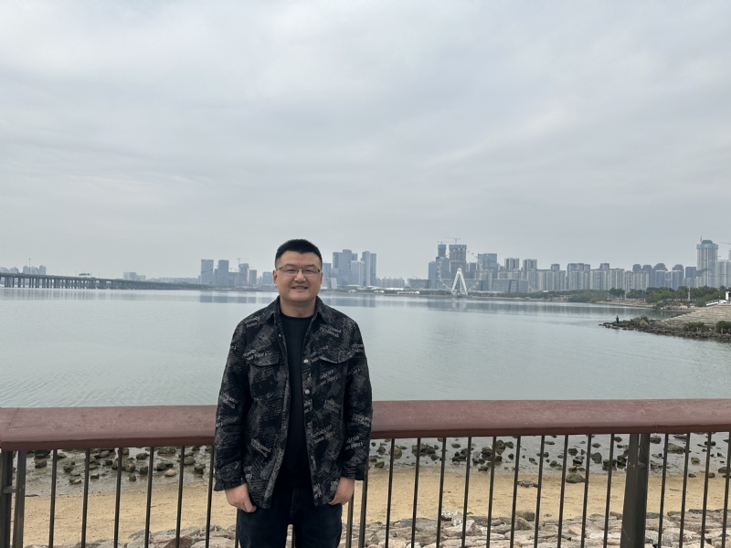 修卡的第一张照片--认干亲服务网